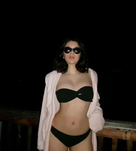 Image 11875539 from Adrialoo