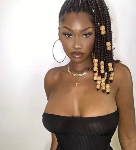 Image 11876039 from Elinda San