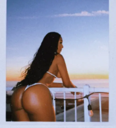 Image 11876062 from Elinda San