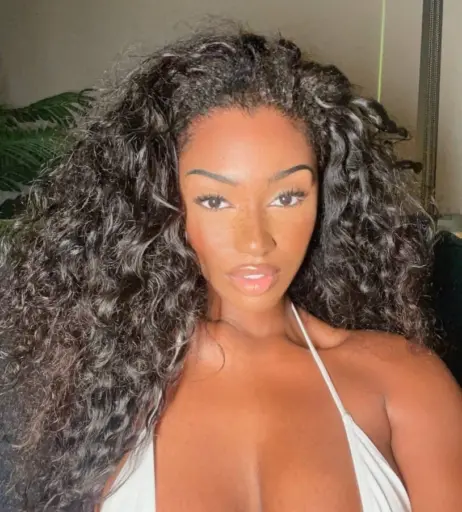 Image 11876069 from Elinda San