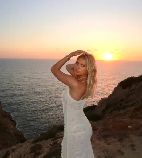 Image 11870327 from Paris Mikinski