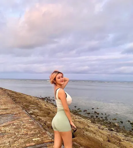 Image 11873682 from Anastasya Khosasih