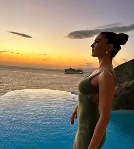 Image 11895962 from Burcu Özberk