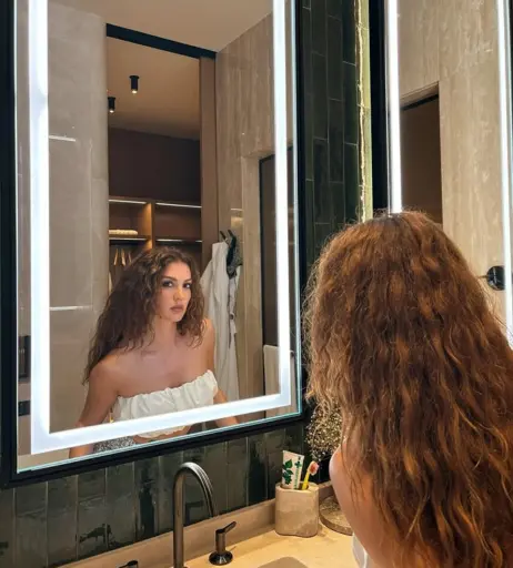 Image 11895954 from Burcu Özberk