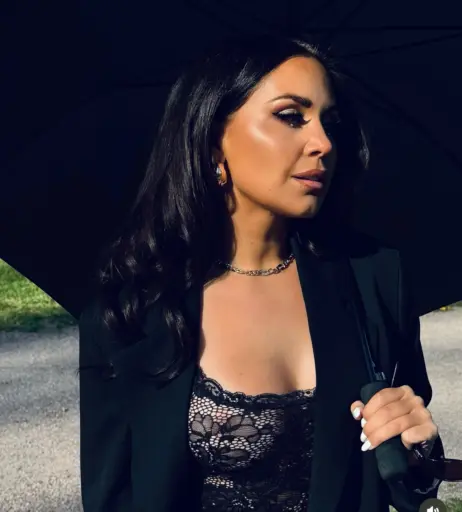 Image 11895554 from Anna Abreu