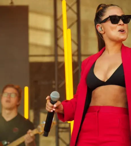 Image 11895540 from Anna Abreu