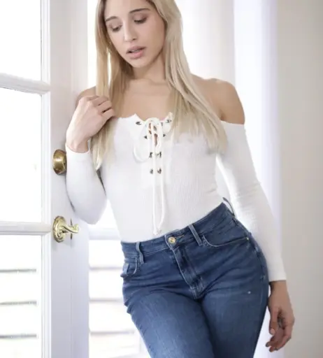 Image 1189545 from Abella Danger
