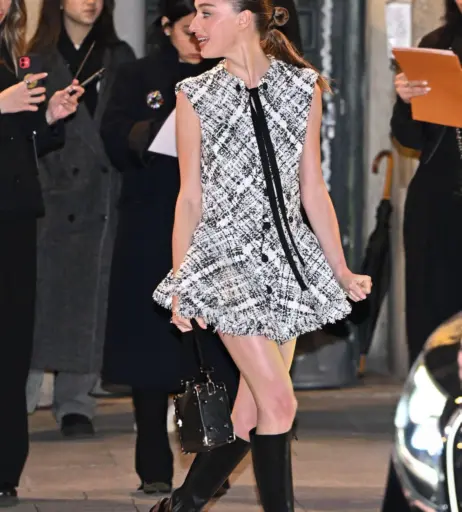 Image 11894876 from Phoebe Dynevor