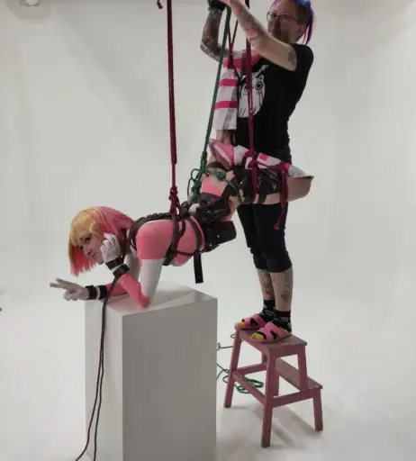 Image 11897618 from Donna loli