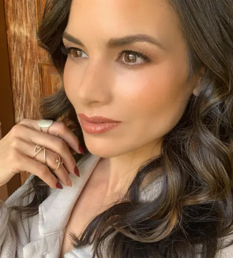 Image 11896724 from Katrina Law