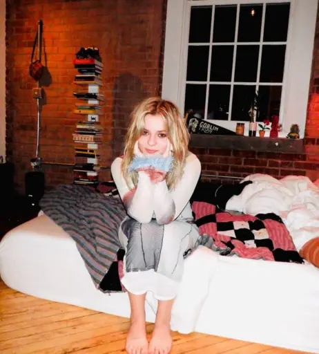 Image 11896391 from Maisy Stella
