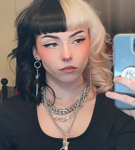 Image 11890301 from Emma Langevin