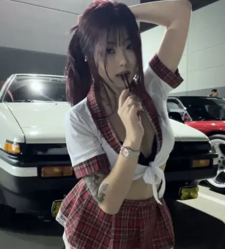 Image 11890204 from Hanavocado