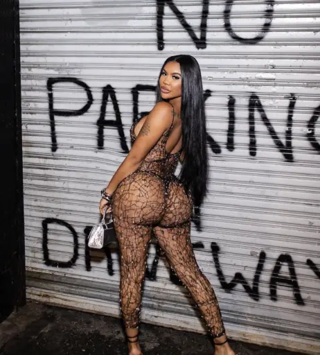 Image 11893028 from Chinesekitty / Taylor Hing