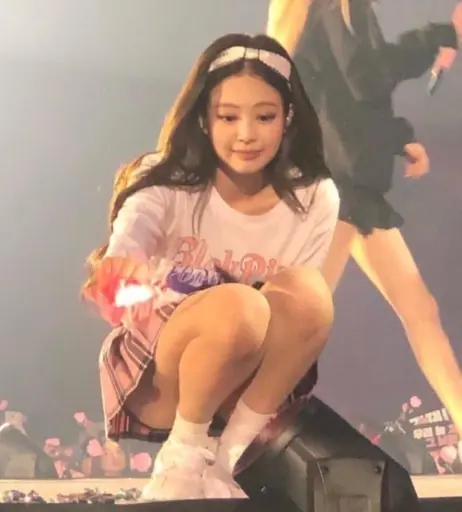 Image 11892514 from Jennie | BLΛƆKPIИK (Blackpink)