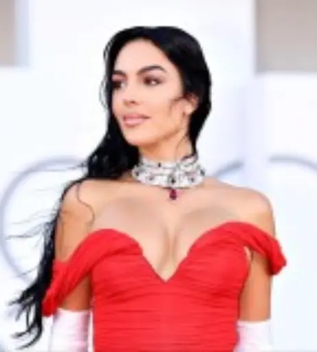 Image 11892550 from Georgina Rodriguez