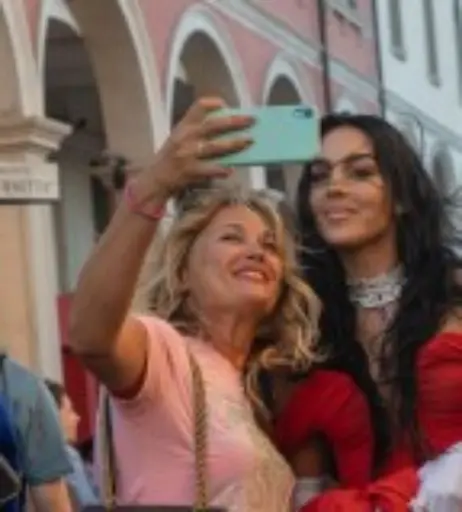 Image 11892546 from Georgina Rodriguez