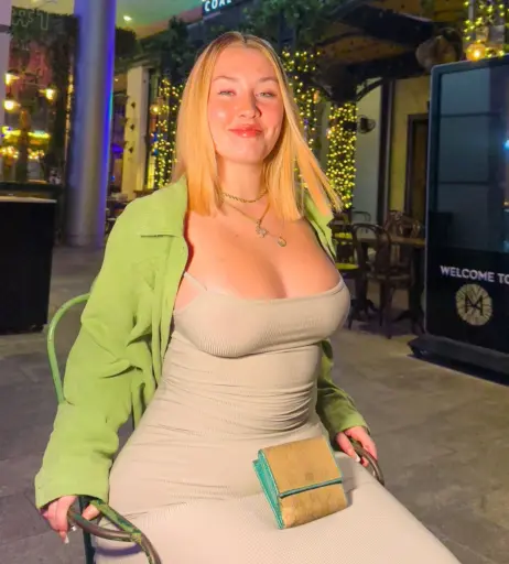 Image 11880022 from @MorganElaine20 cancer babyyyy