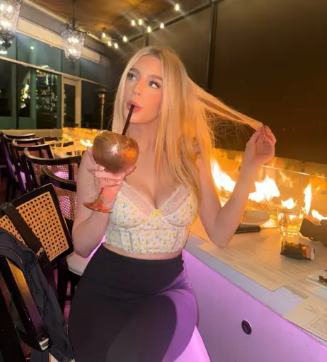 Image 11883874 from Cas Summer / csblondebombshell