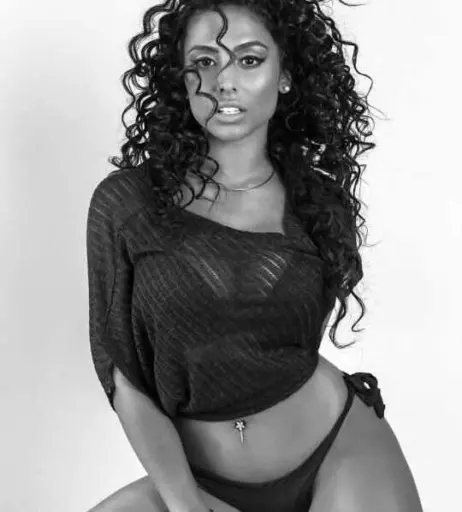 Image 11769647 from Robin Roxette