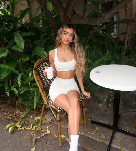 Image 11744561 from @gurl6en | Gigi