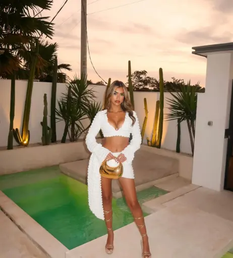 Image 11744540 from @gurl6en | Gigi