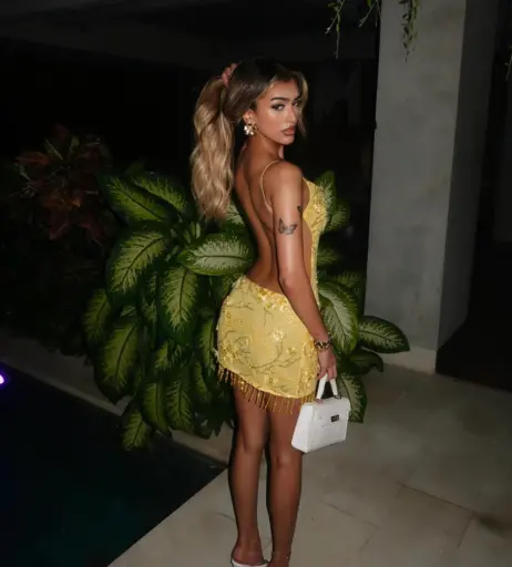 Image 11744576 from @gurl6en | Gigi