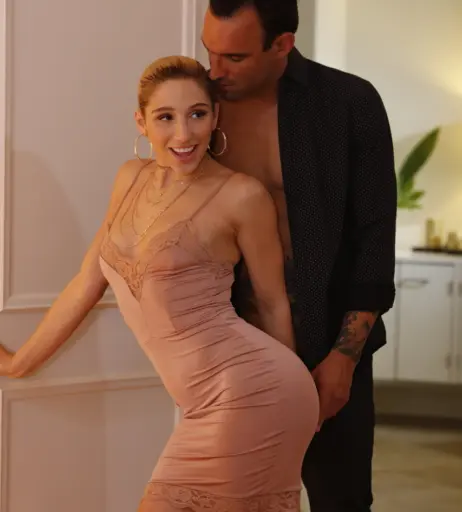 Image 1174318 from Abella Danger