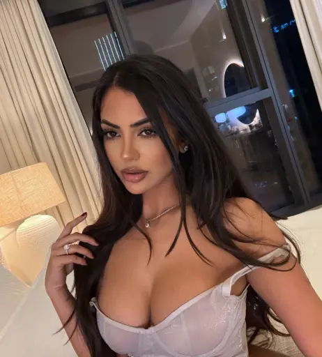 Image 11728825 from Aneeqa Farid