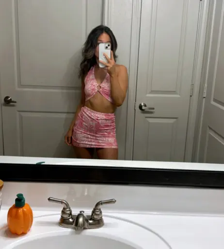 Image 11728468 from Nikki_444