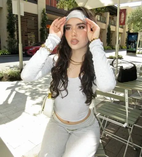 Image 11727852 from Natalia Estrada (nataxtrada)