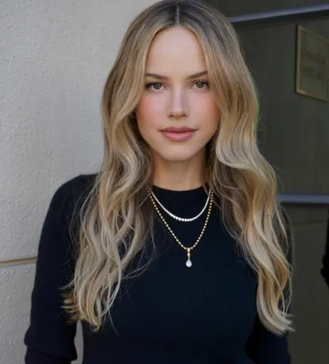 Image 11730606 from Halston Sage