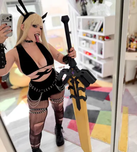 Image 11555927 from Serinide