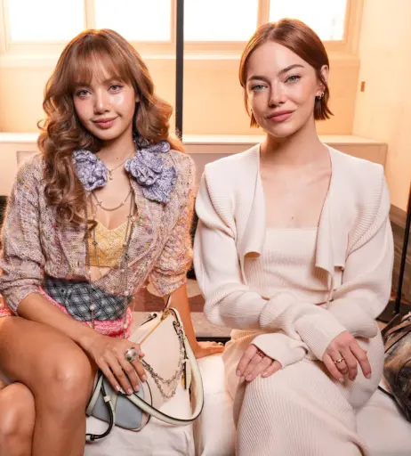 Image 11555216 from Lisa | BLΛƆKPIИK (Blackpink)