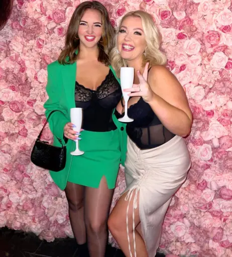 Image 11557152 from @aliceiloves Alice I aliceilovesvip