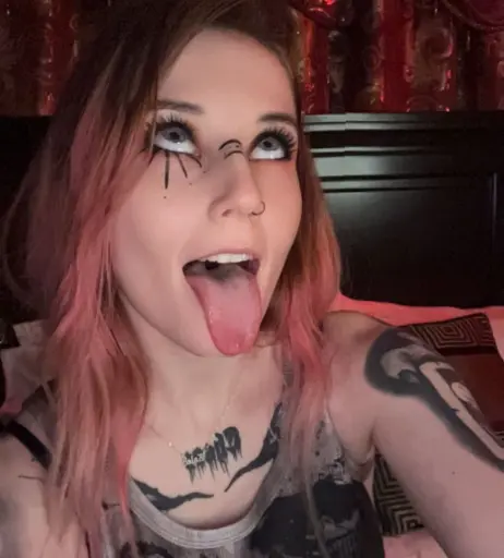 Image 11553657 from Carrie Cannie / carrie_cannie