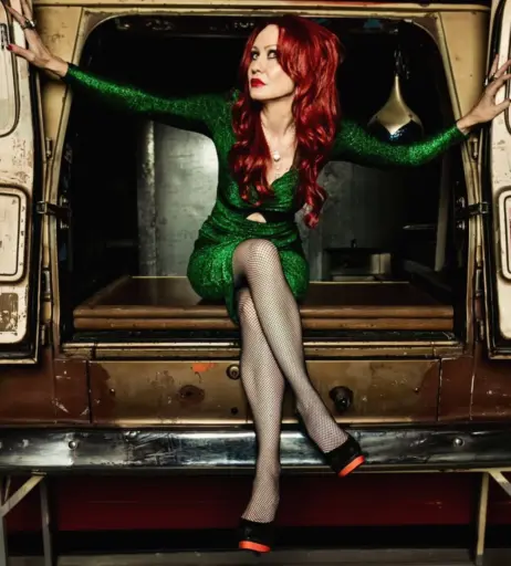 Image 11532832 from Women of Metal