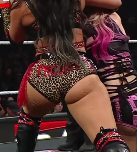 Image 11532540 from Roxanne Perez/Rok-C - WWE NXT