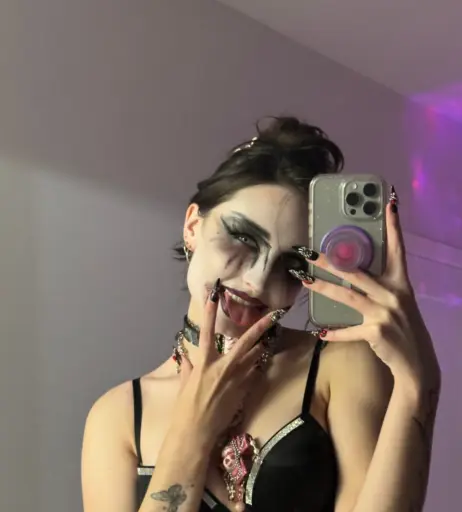 Image 11539613 from beebee ASMR