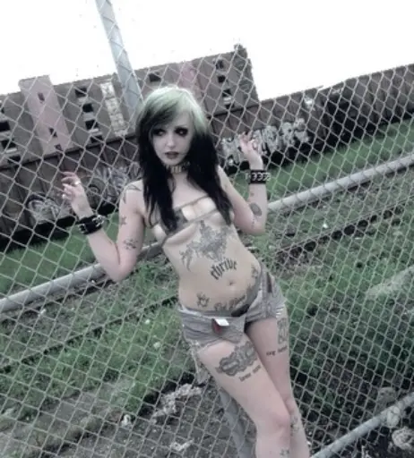 Image 11505353 from emoemz / emoemmz / ratgf99