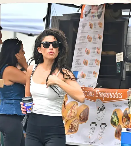 Image 11502150 from Tania Raymonde