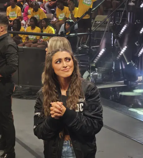 Image 11595123 from Wren Sinclair / Madi Wrenkowski