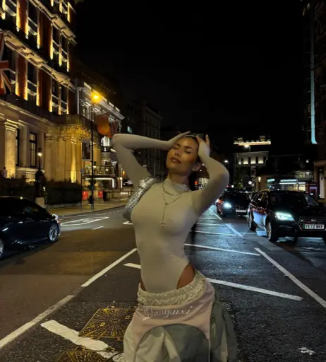 Image 11597168 from Florence Mueller aka flomoneyy