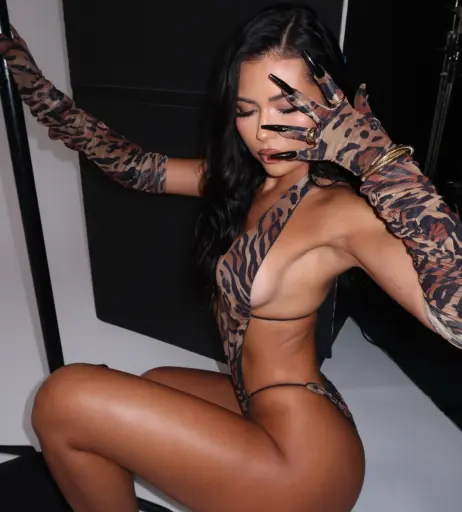 Image 11597177 from Florence Mueller aka flomoneyy