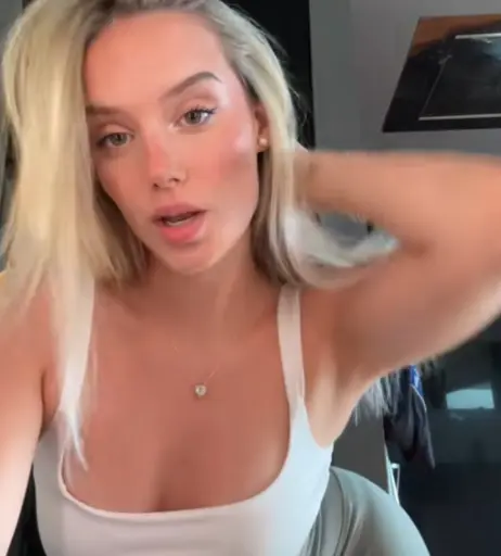 Image 11591290 from Lia Sikora - @ liasikora