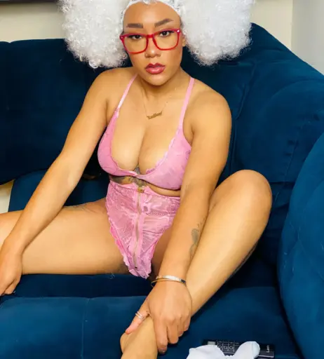 Image 11592791 from geeksandgrubs/coffee_andconcealer/Lou Beezy/Proud Mary/Chef Mary Lou