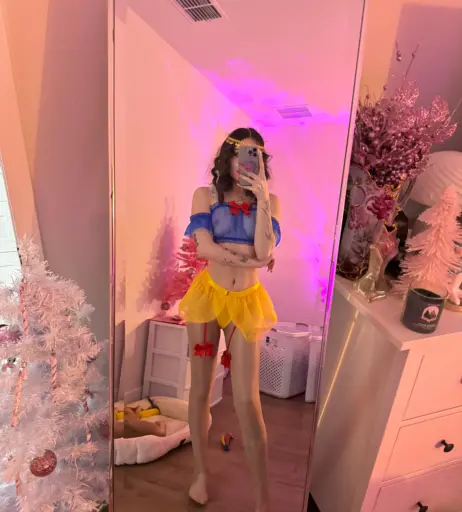Image 11599744 from beebee ASMR