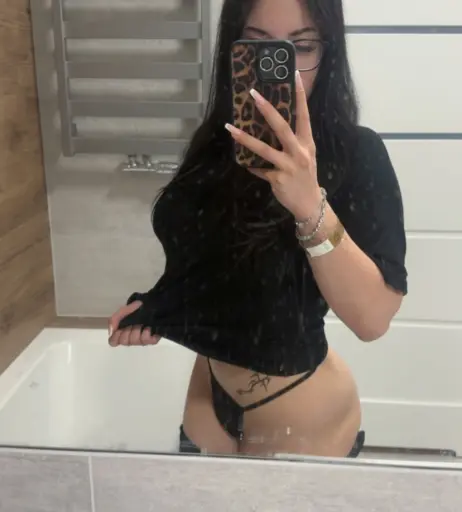 Image 11588997 from Sudemwah / Sude Akar / sudemwah0 / sudwnpai