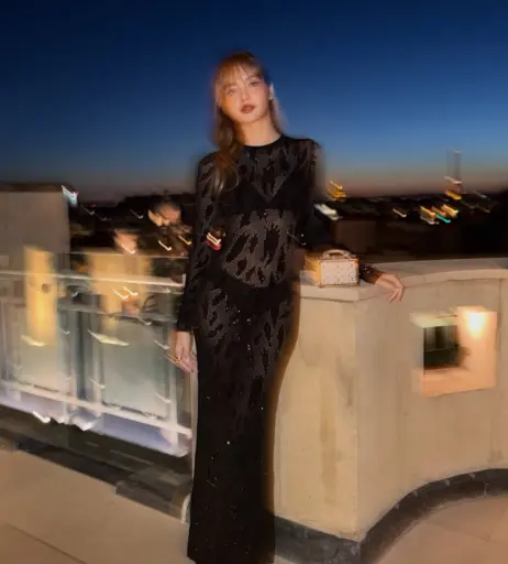 Image 11585947 from Lisa | BLΛƆKPIИK (Blackpink)