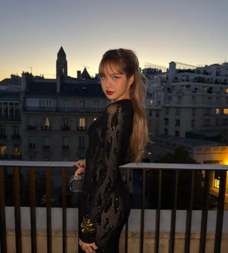 Image 11585949 from Lisa | BLΛƆKPIИK (Blackpink)